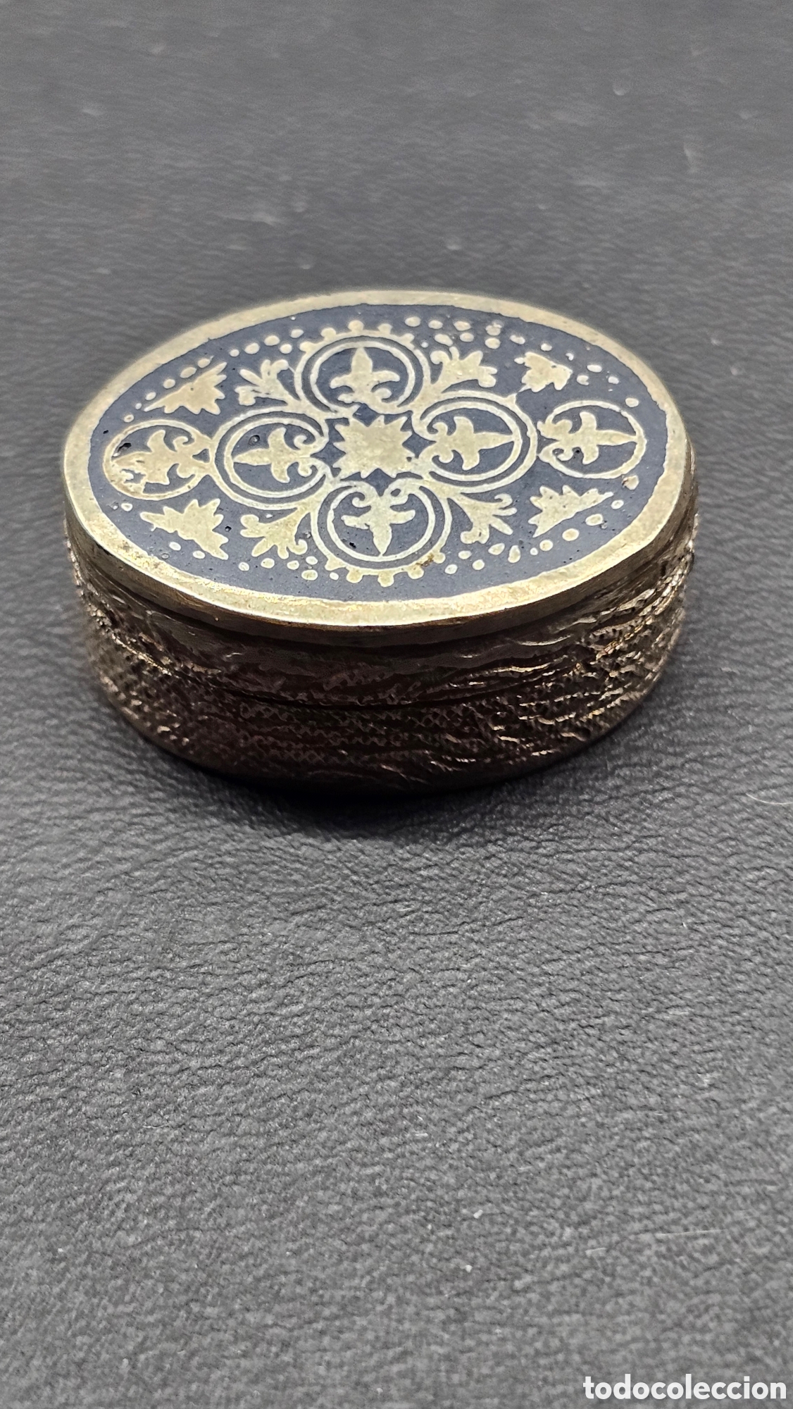 Antiquit&auml;ten: Antiguo pastillero de plata de ley contrastada