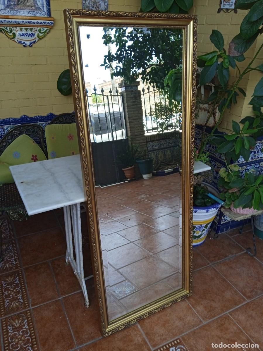 Antig&uuml;edades: Espejo grande marco dorado de madera