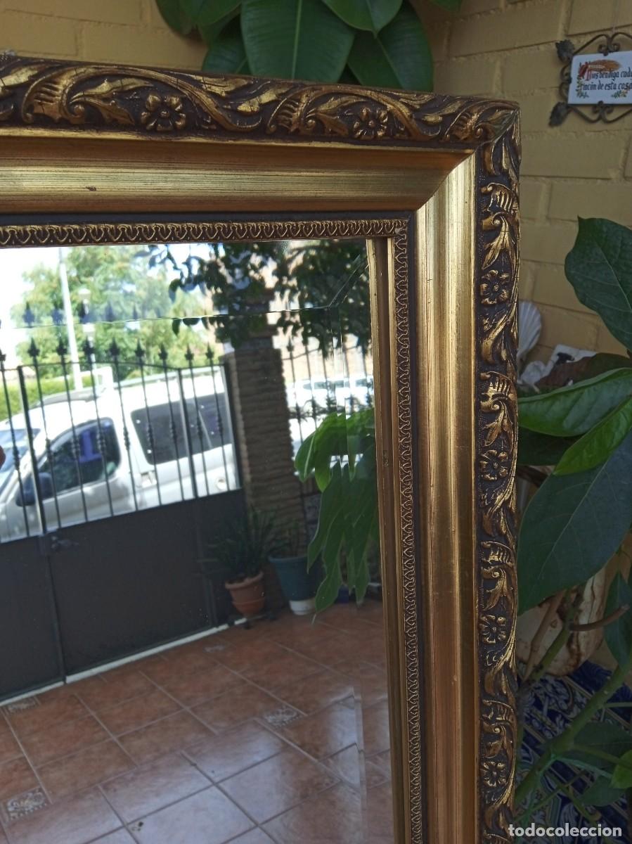 Antig&uuml;edades: Espejo grande marco dorado de madera - Foto 4