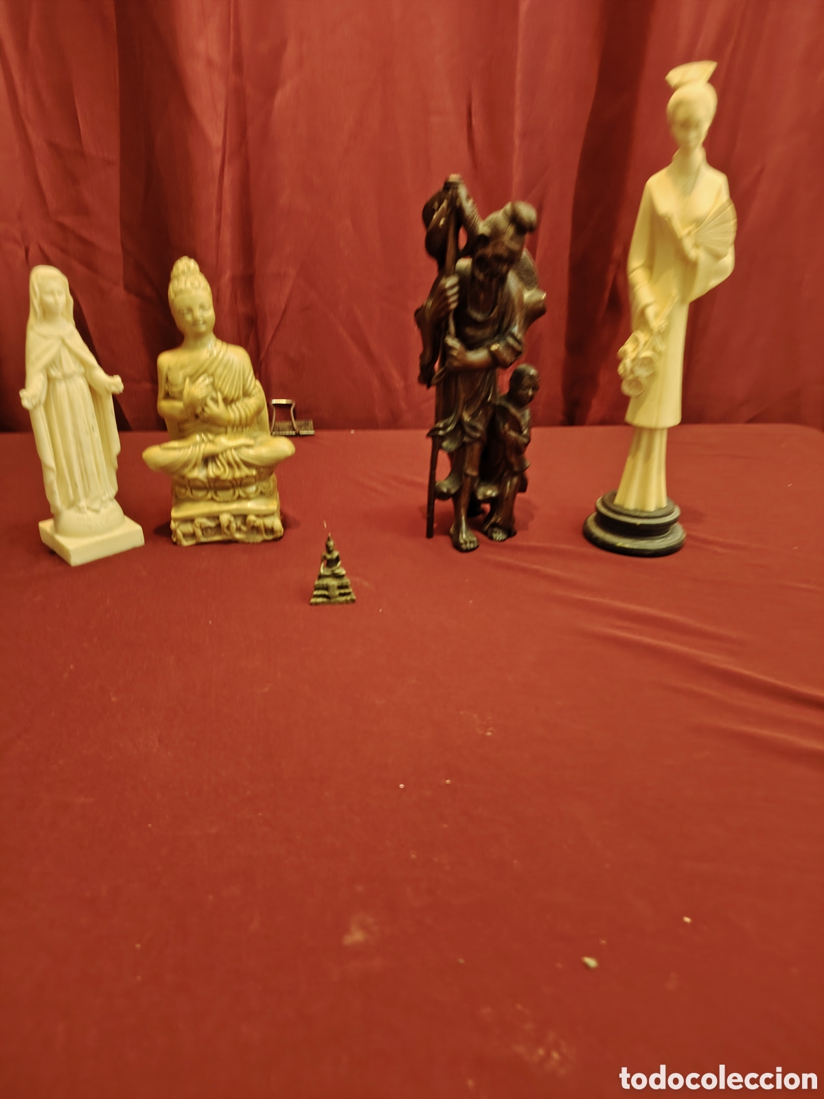Antig&uuml;edades: Lote de figura antiguas