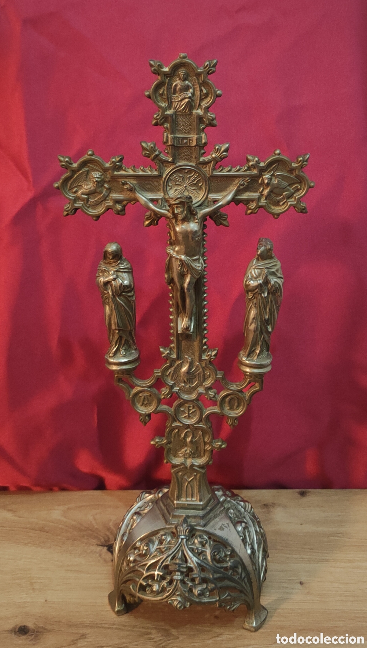 Antig&uuml;edades: Antiguo Crucifijo Altar Franc&eacute;s c.1900 - Calvario Bronce/Lat&oacute;n, 45cm y 2kg