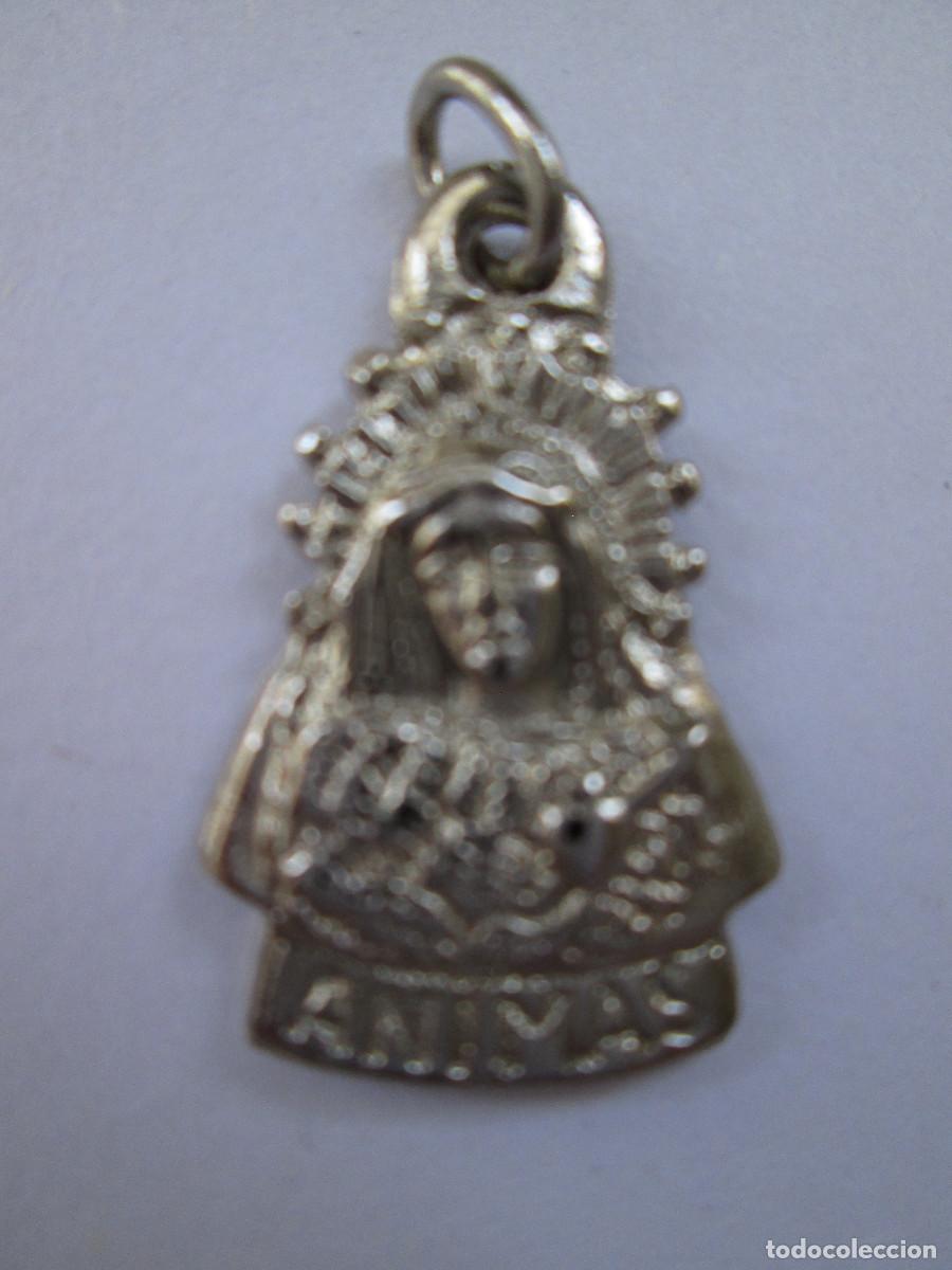 Antiguidades: MEDALLA VIRGEN DE LAS ANIMAS - MIDE 2,5X1,5 CM