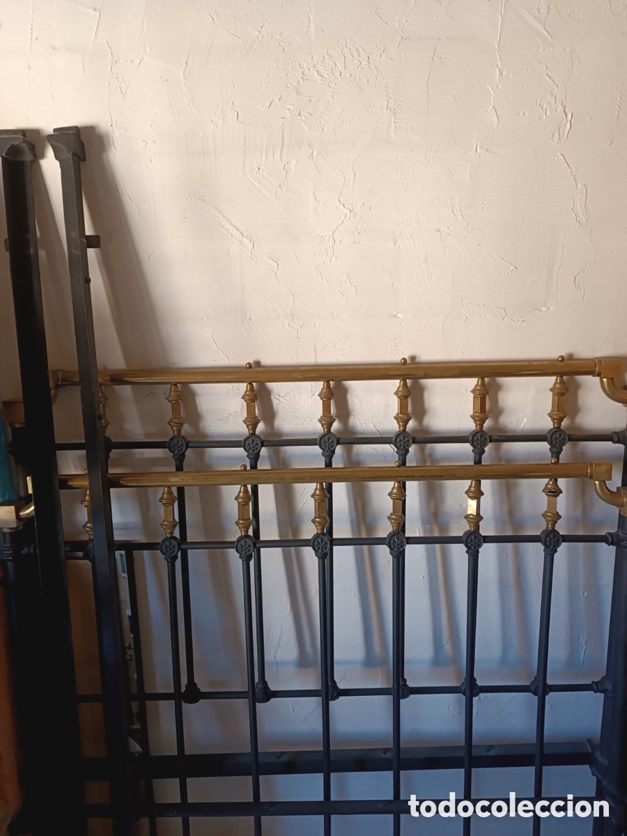 Antig&uuml;edades: Lote de mobiliario antiguo - Foto 4