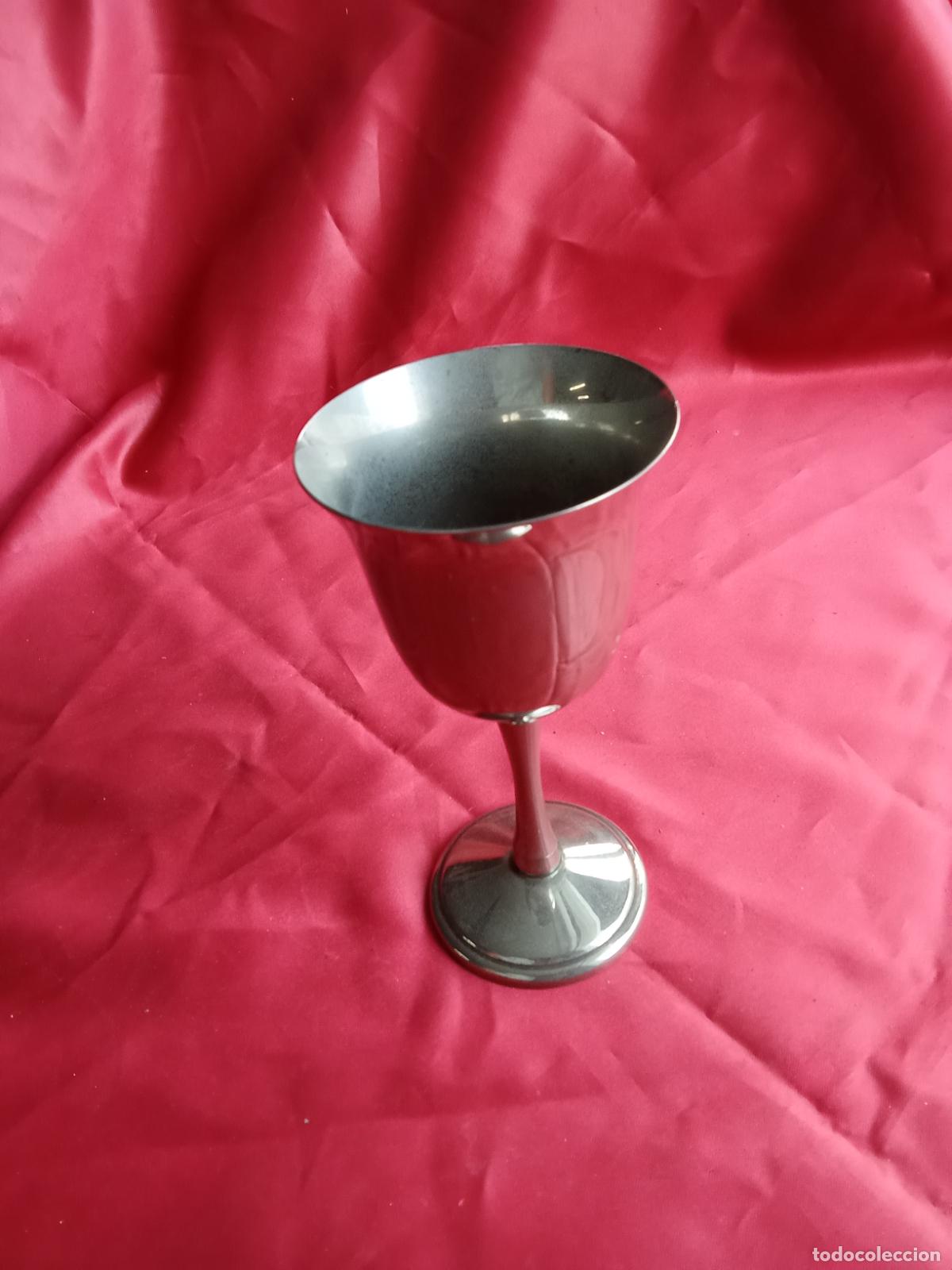 Antig&uuml;edades: Bonita copa de vino de alpaca antigua V.13