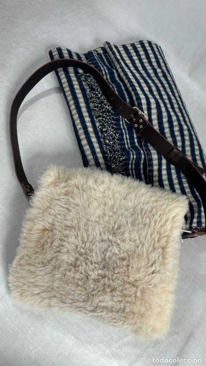 Antig&uuml;edades: Morral de piel de cordero - Foto 5