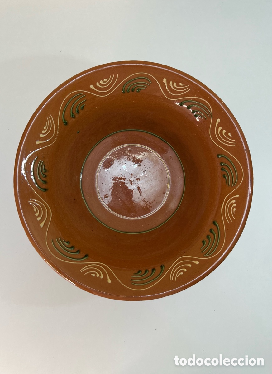 Antig&uuml;edades: Antiguo Lebrillo Cuenco de Ceramica Esmaltada Con Detalles Decorativos.