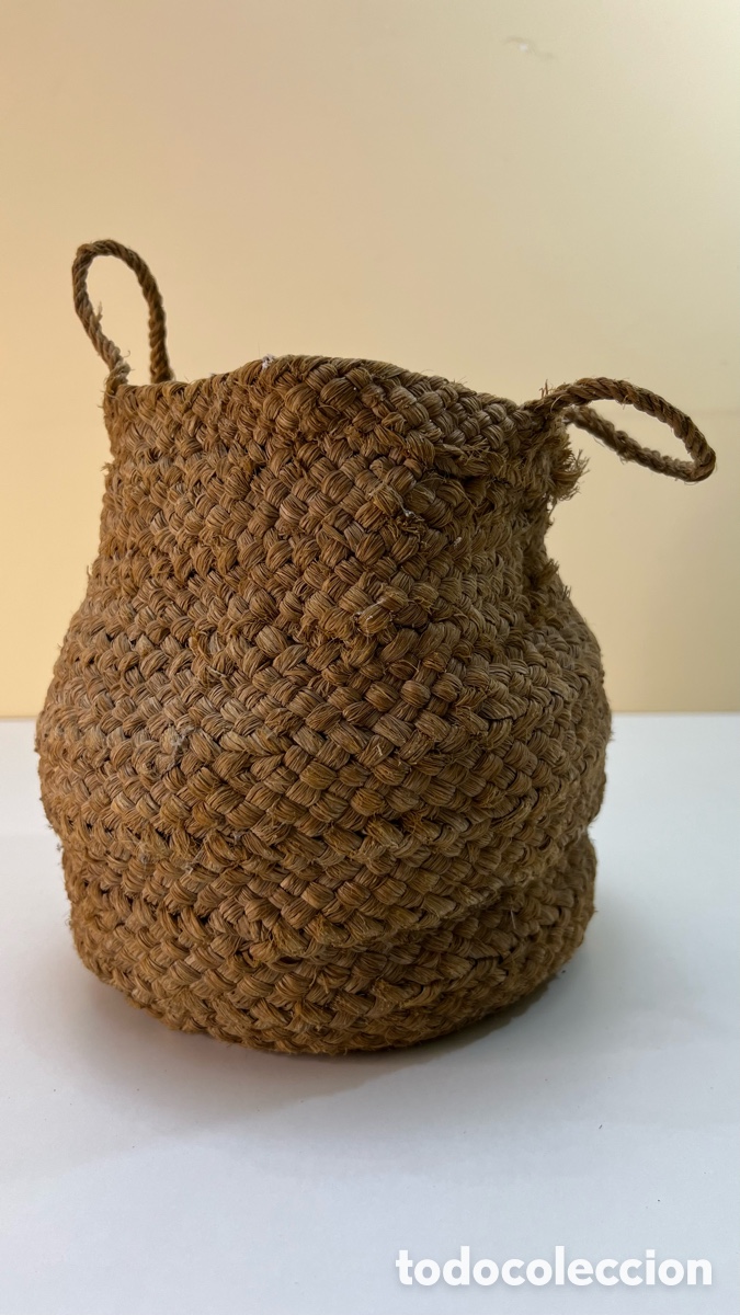 Antig&uuml;edades: ANTIGUO CESTO O CESTA DE ESPARTO O YUTE.