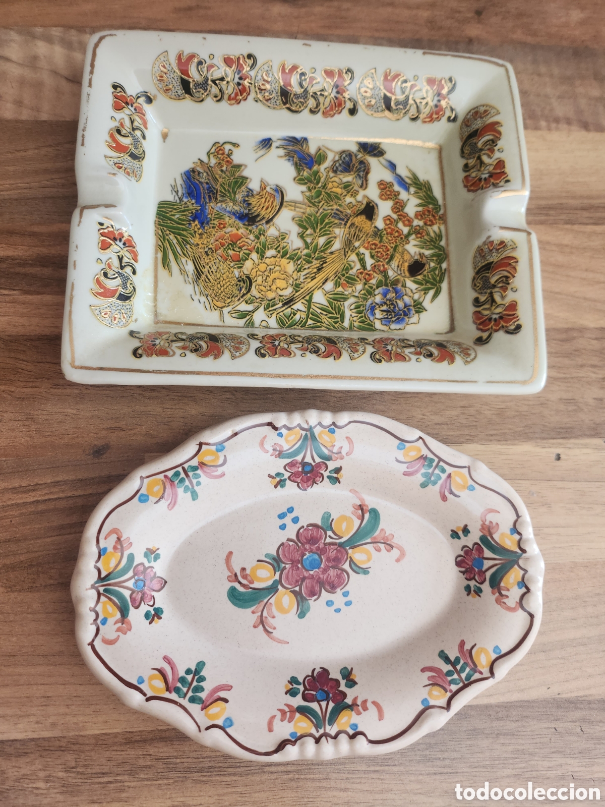 Antig&uuml;edades: 2 bandejas porcelana 16x13 y 14x 10