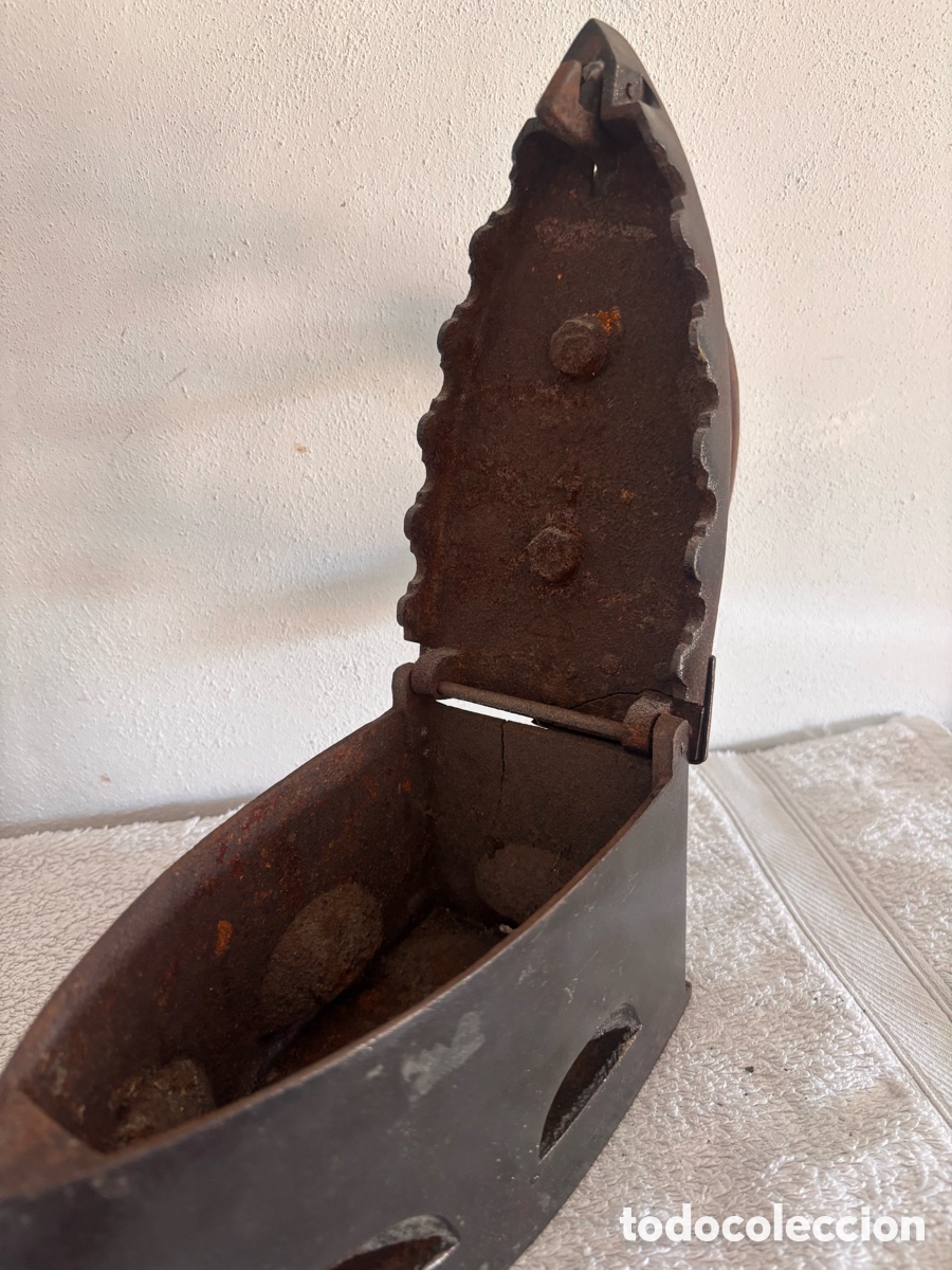 Antig&uuml;edades: Plancha antigua de carb&oacute;n - Foto 15