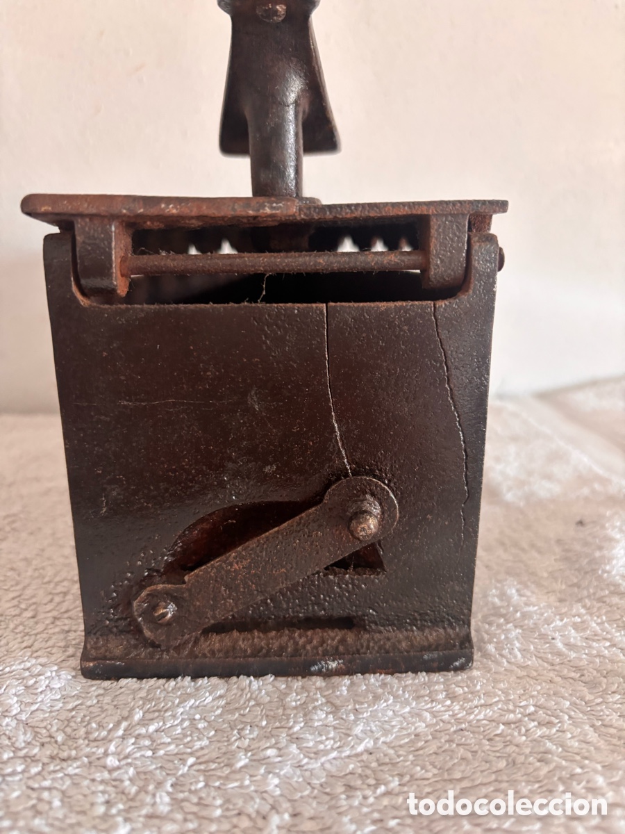 Antig&uuml;edades: Plancha antigua de carb&oacute;n - Foto 18