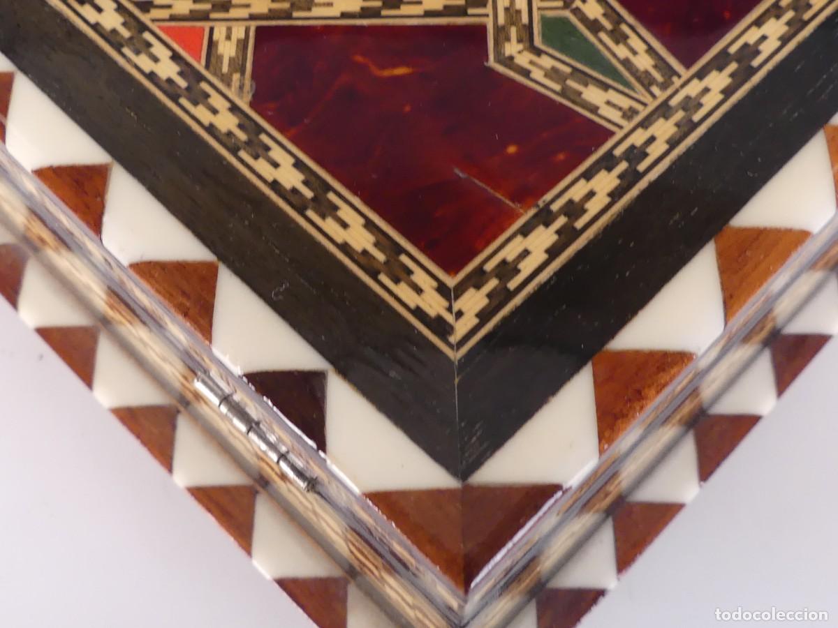 Antig&uuml;edades: CAJA DE MADERA ESTILO GRANADINO - Foto 13