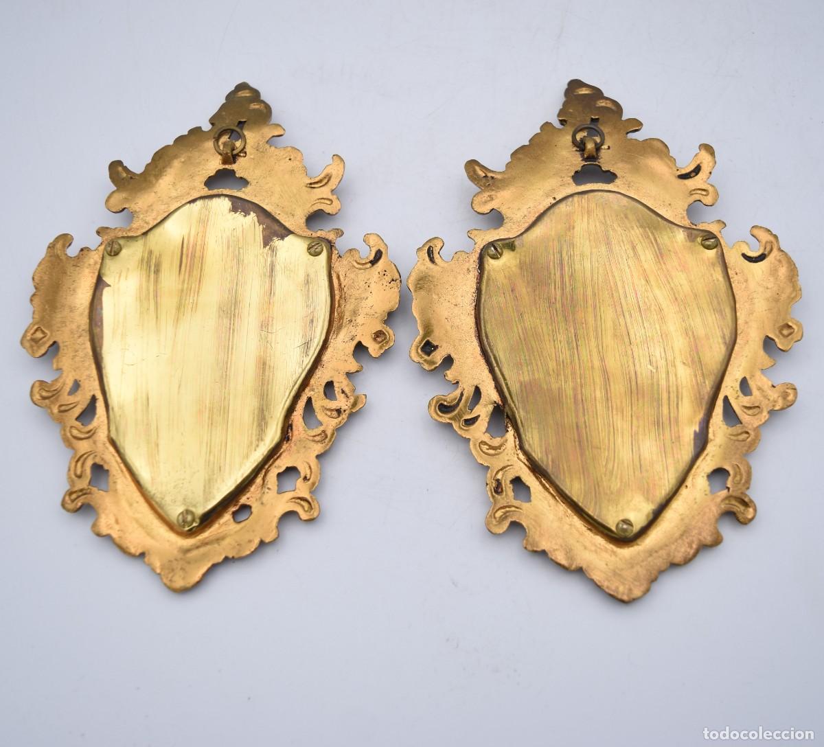 Antig&uuml;edades: Marcos de bronce con im&aacute;genes religiosas en el interior - Foto 6