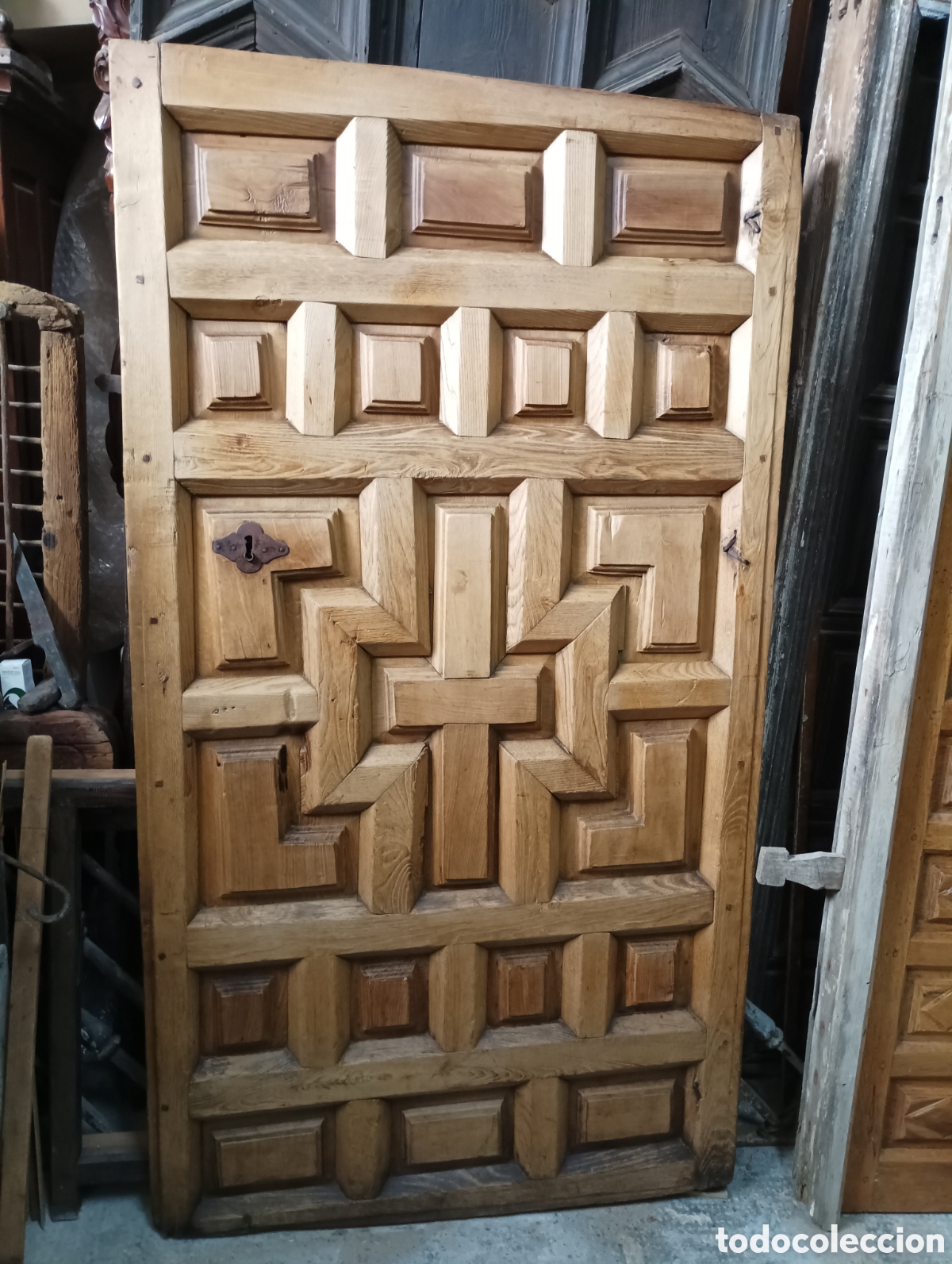 Antig&uuml;edades: PUERTA ANTIGUA DE MADERA