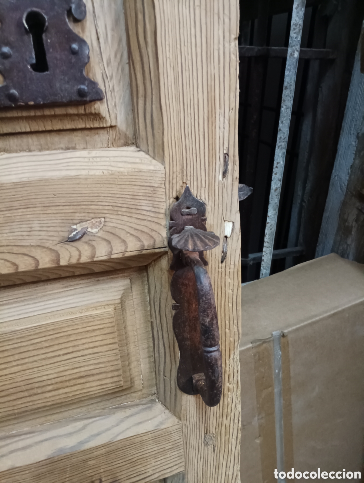 Antig&uuml;edades: PUERTA ANTIGUA DE MADERA - Foto 4