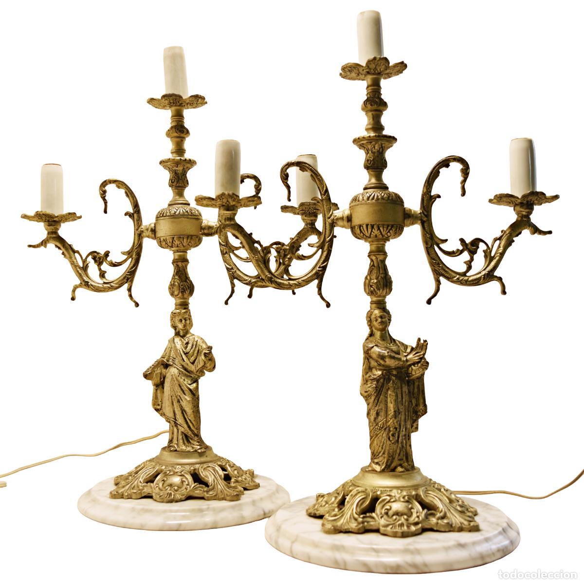 Antiguidades: Candelabros de mesa de bronce con base de m&aacute;rmol