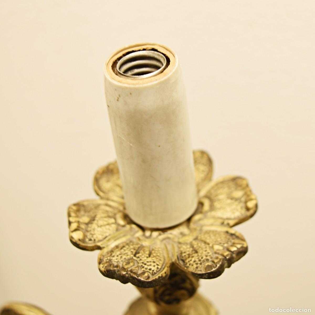 Antig&uuml;edades: Candelabros de mesa de bronce con base de m&aacute;rmol - Foto 15