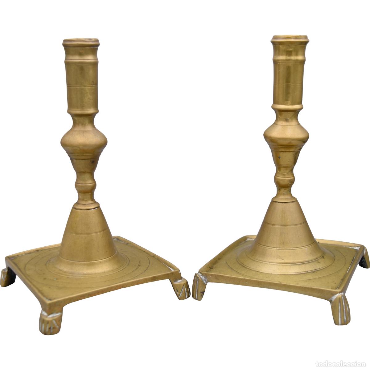 Antiguidades: Candeleros vascos de cuatro pies