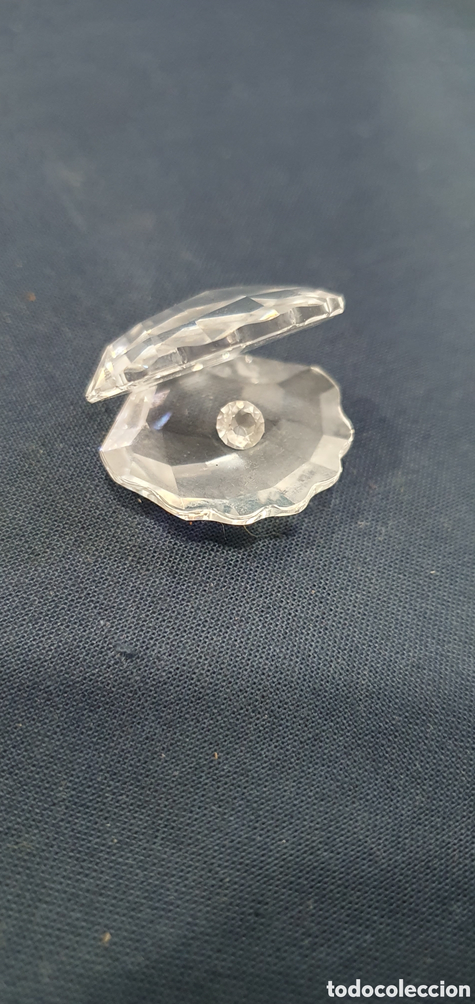 Antiques: SALIDA 0.01&euro;. Concha en cristal de Swarovski. (L133)