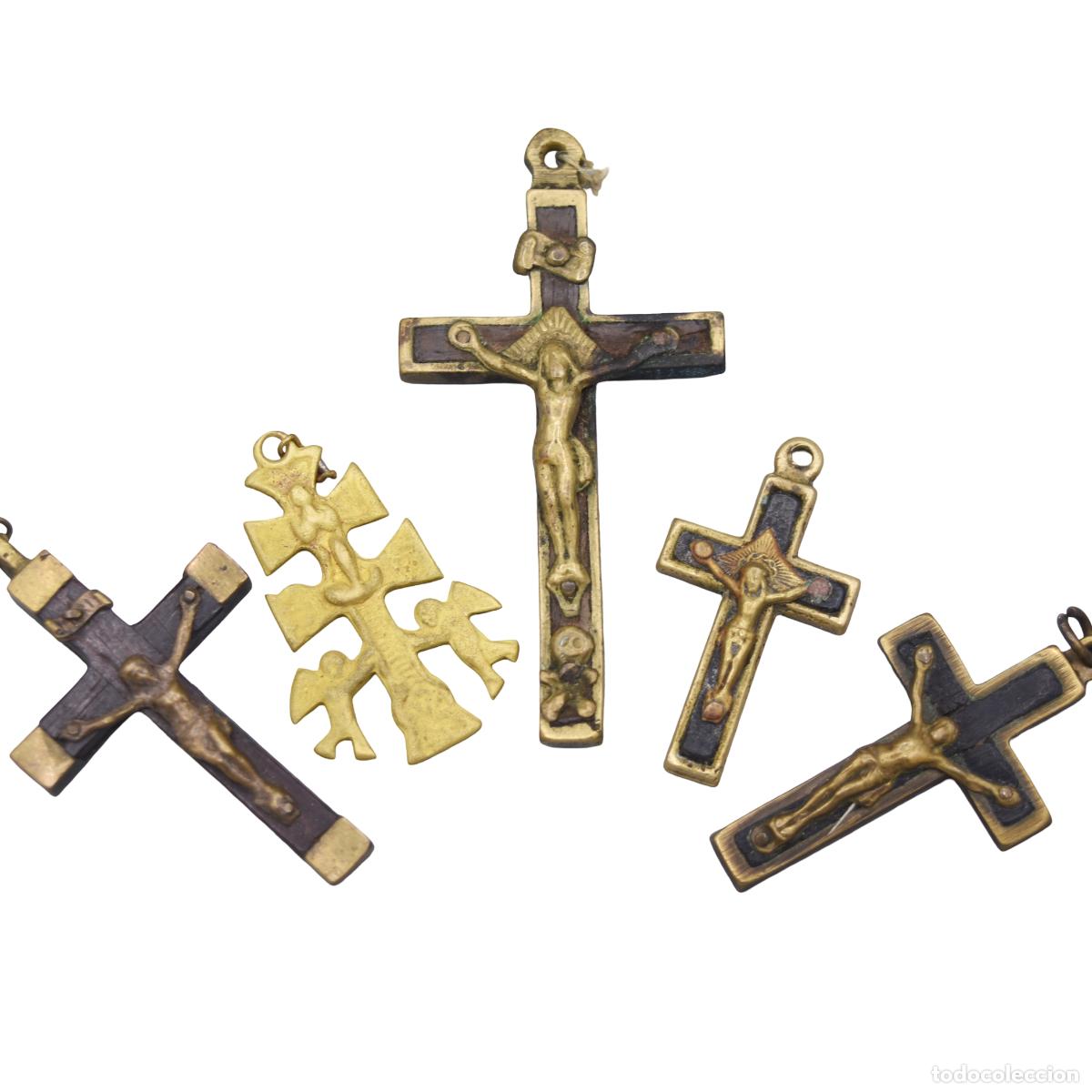 Antiques: Crucifijos antiguos de madera y metal