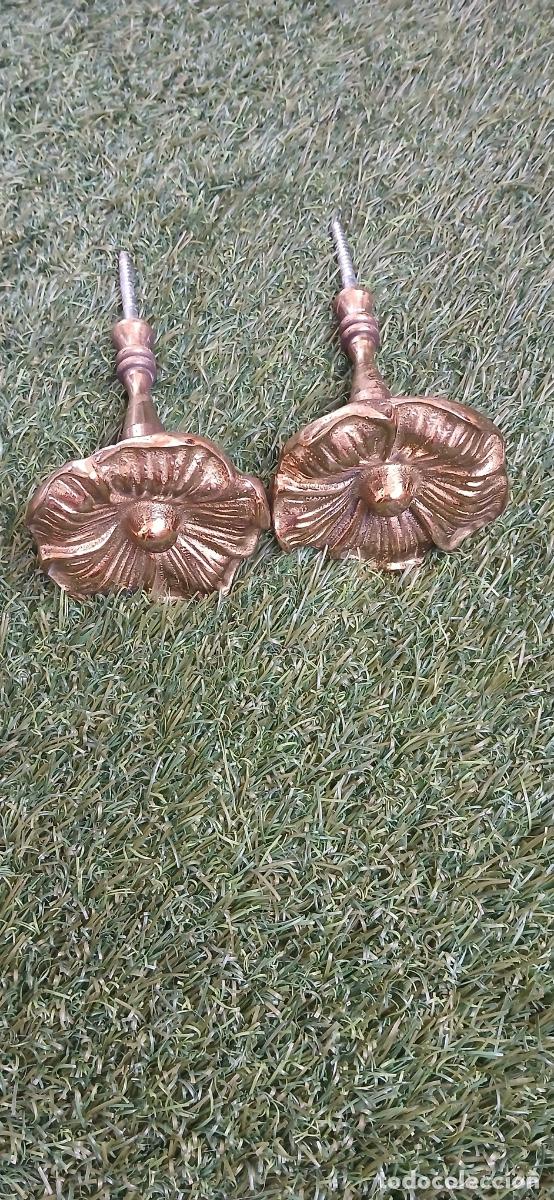 Antig&uuml;edades: Antiguas abrazaderas para cortinas, de bronce. Ver fotos y descripci&oacute;n!