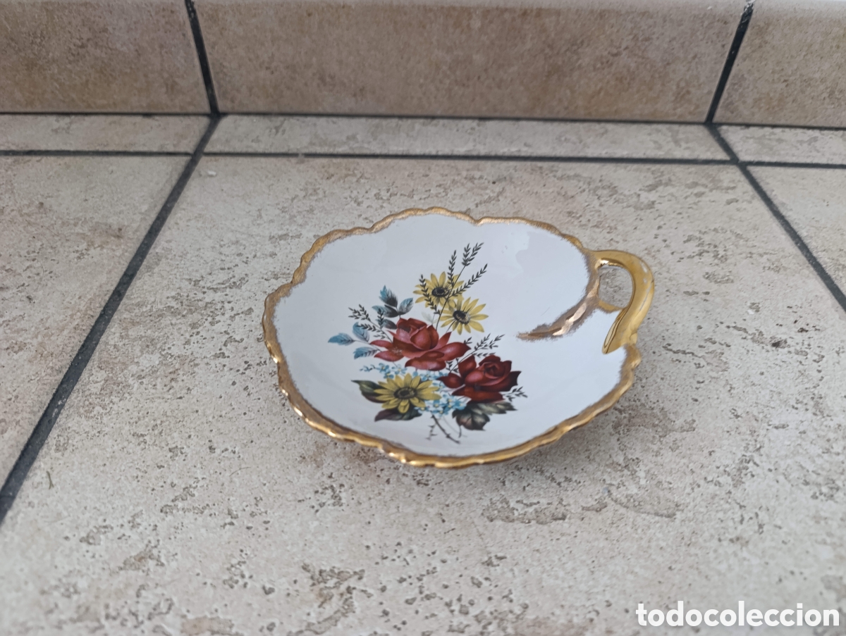 Antig&uuml;edades: Banderita posatodo. Porcelaine Made in France