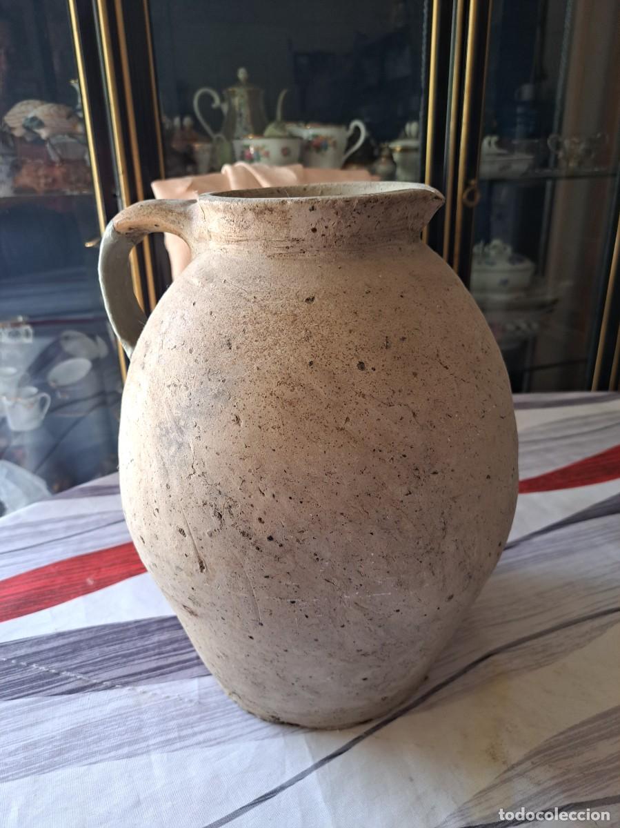 Antig&uuml;edades: Rara Jarra antigua francesa de barro cocido r&uacute;stico.