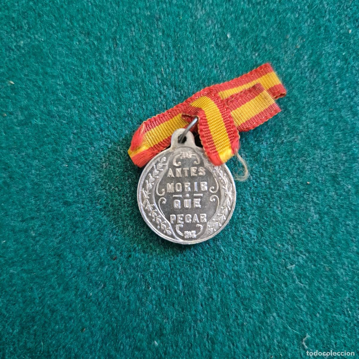 Antig&uuml;edades: MEDALLA CATOLICA RARA - Foto 2