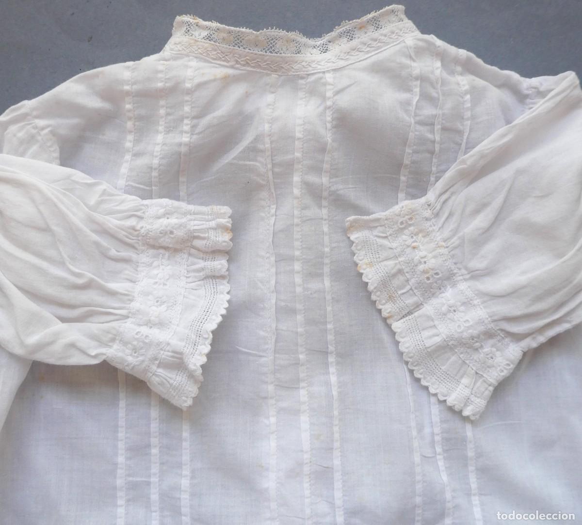 Antig&uuml;edades: ANTIGUA CAMISA PARA NI&Ntilde;A O MU&Ntilde;CA PPIO.S.XX