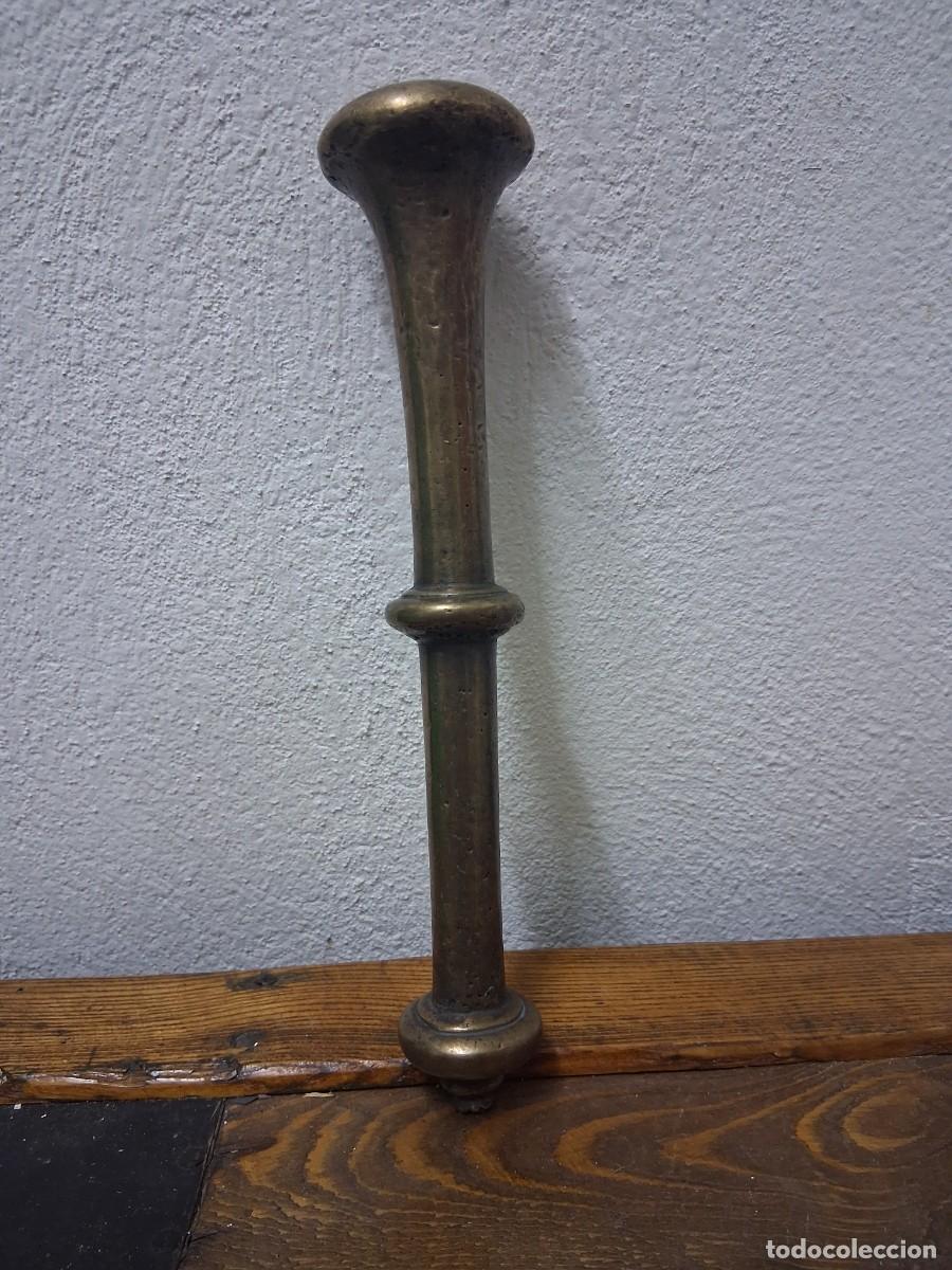 Antig&uuml;edades: Mazo de gran tama&ntilde;o para motero de cocina almirez bronce antiguo