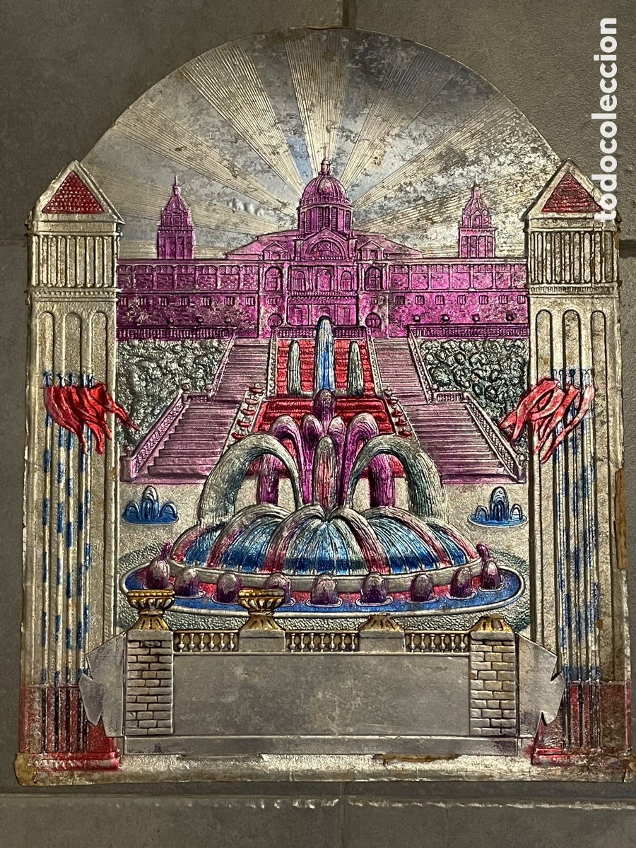 Antiquit&auml;ten: Panel decorativo modernista. Fuente m&aacute;gica de Montjuic. Cart&oacute;n con relieve.
