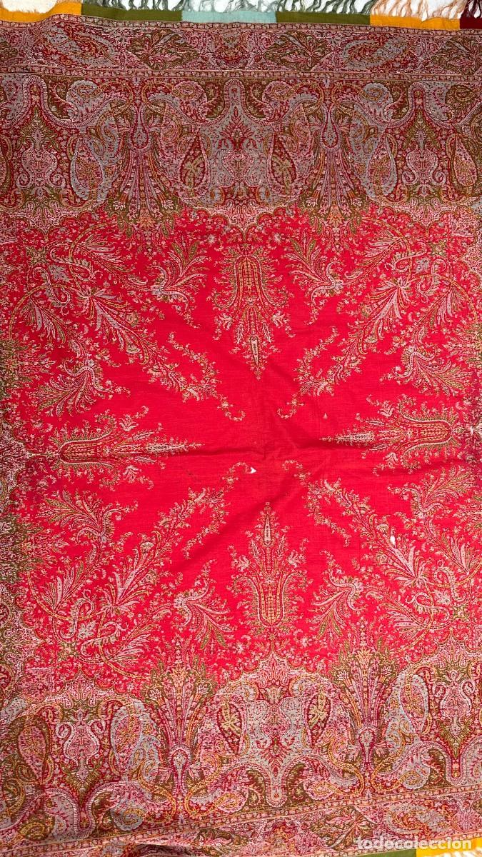 Antig&uuml;edades: Antiguo mant&oacute;n alfombrado - Foto 9