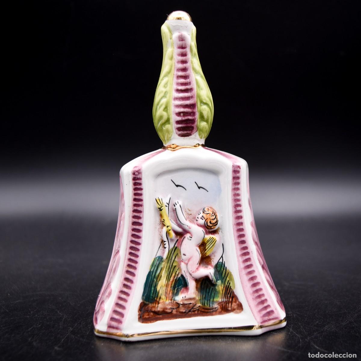 Antig&uuml;edades: Campana de porcelana Capodimonte - Foto 7