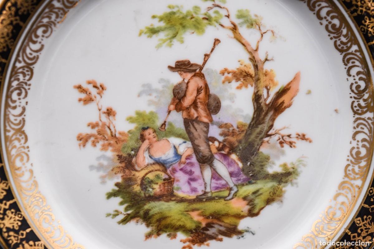 Antig&uuml;edades: Plato de porcelana decorada - Foto 2