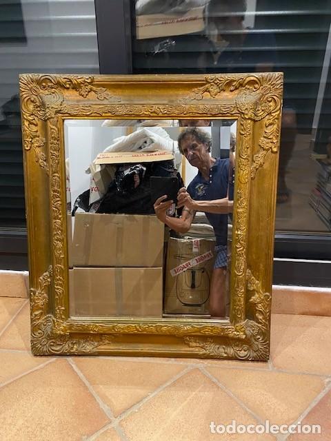 Antig&uuml;edades: ESPEJO ANTIGUO DORADO. 85 x 74 cms.