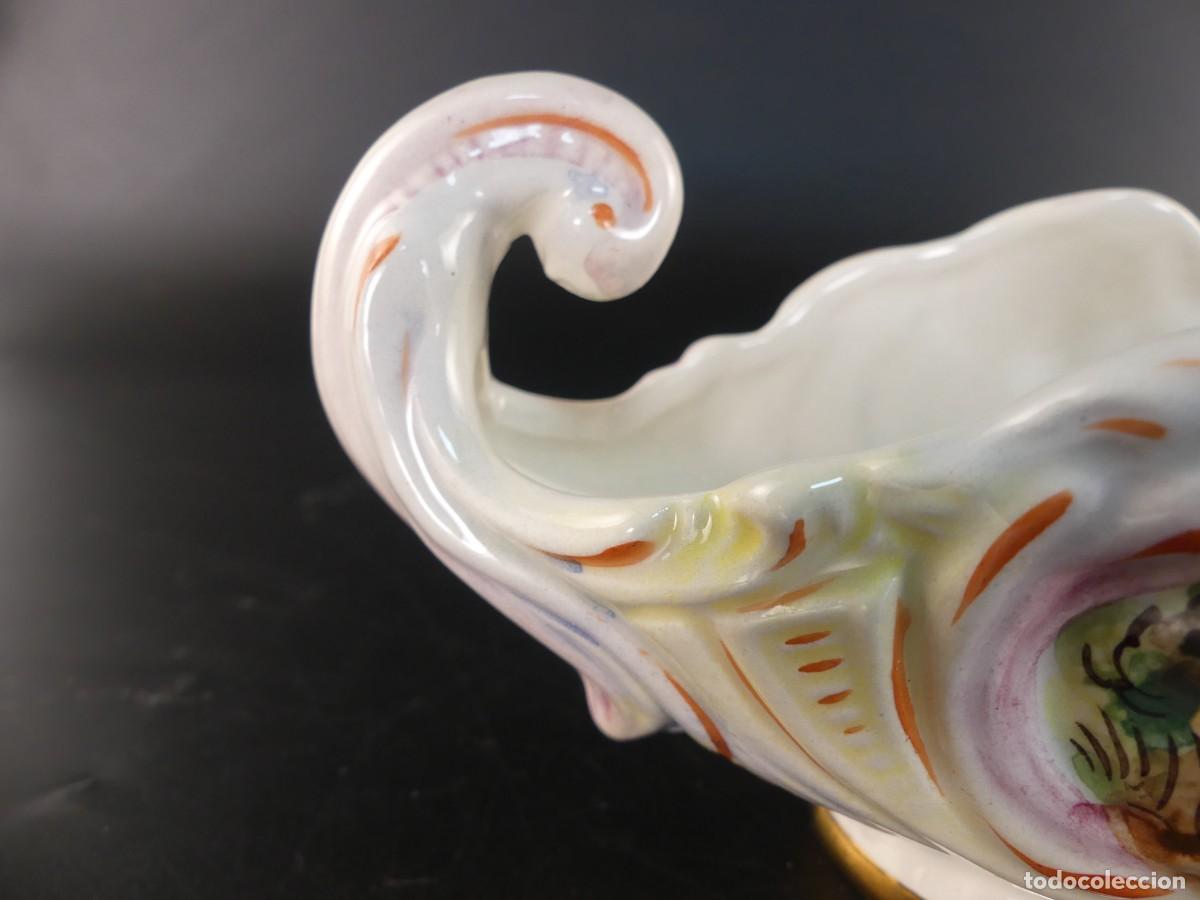 Antig&uuml;edades: CENTRO DE MESA DE PORCELANA DE CAPODIMONTE - Foto 6