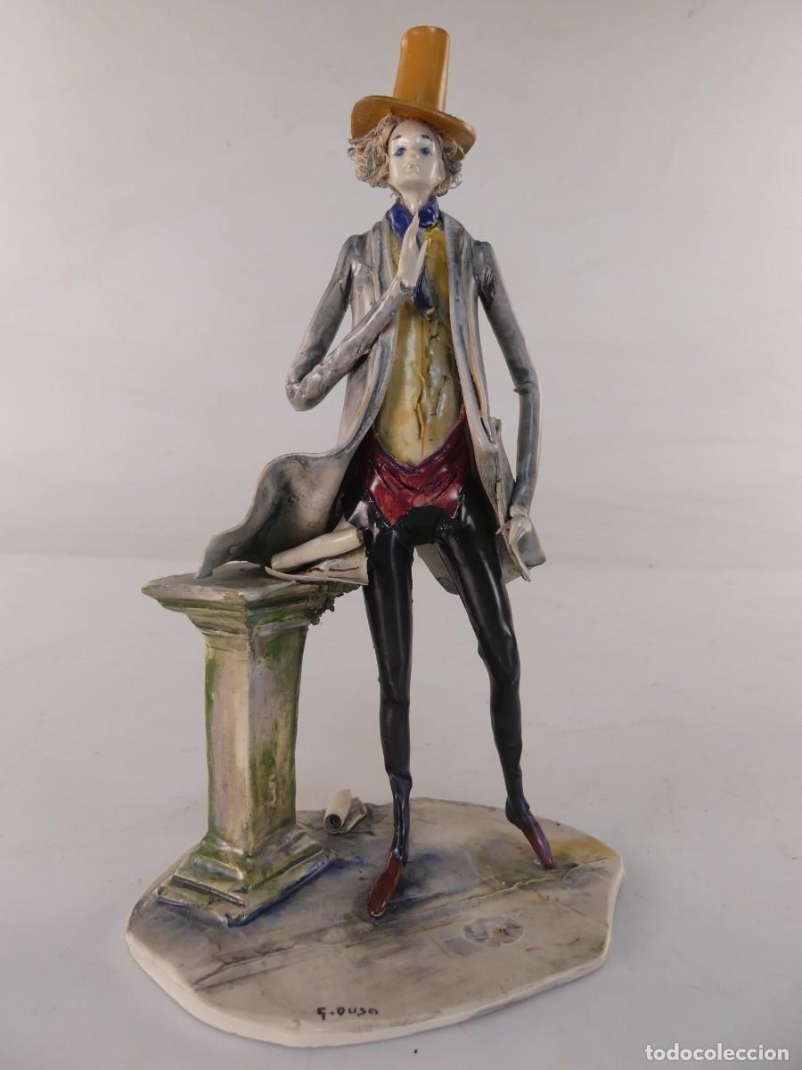 Oggetti Antichi: PRECIOSA FIGURA DE PORCELANA DE CAPODIMONTE