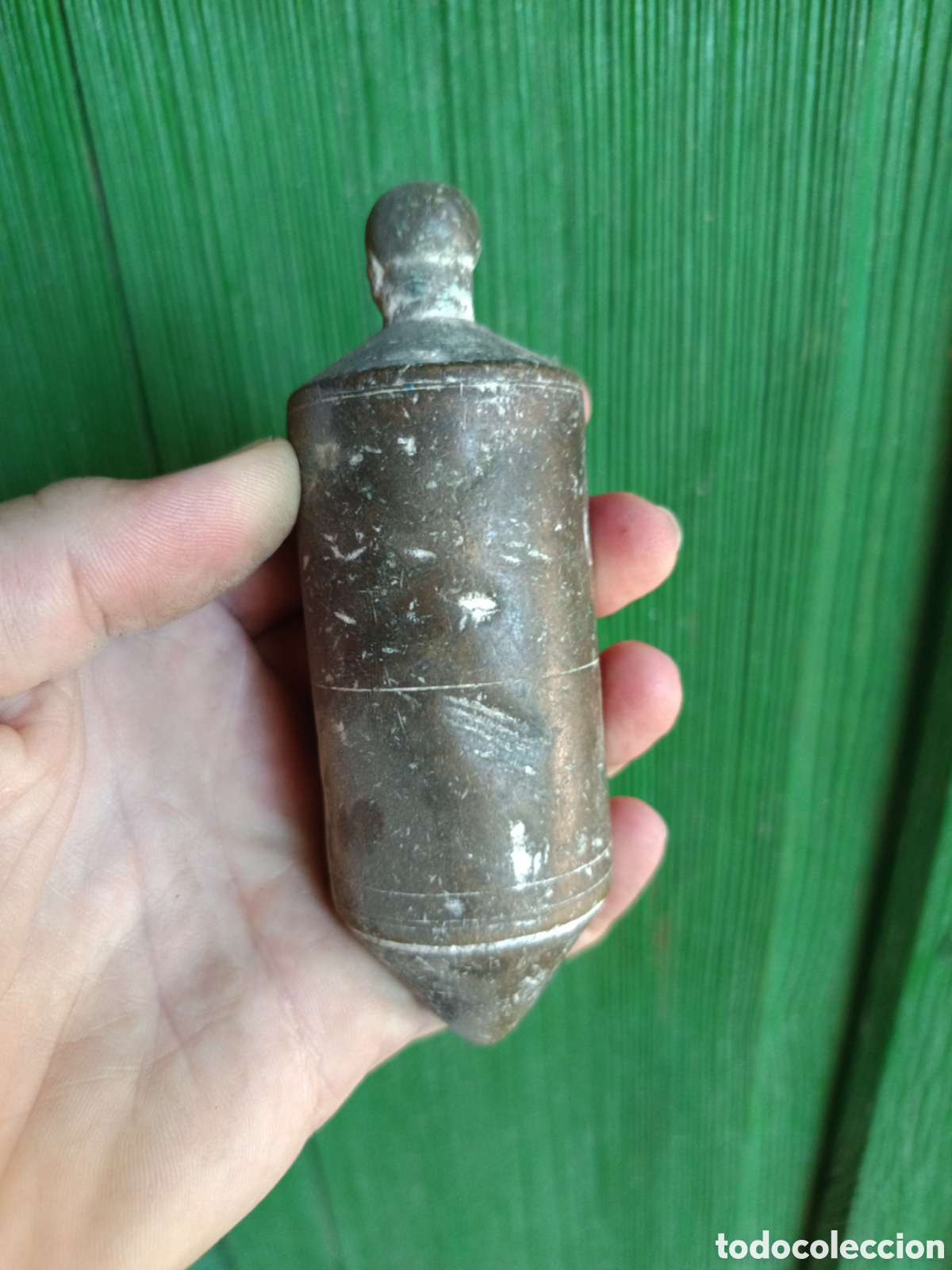 Antig&uuml;edades: Ponderal pesa obra antigua