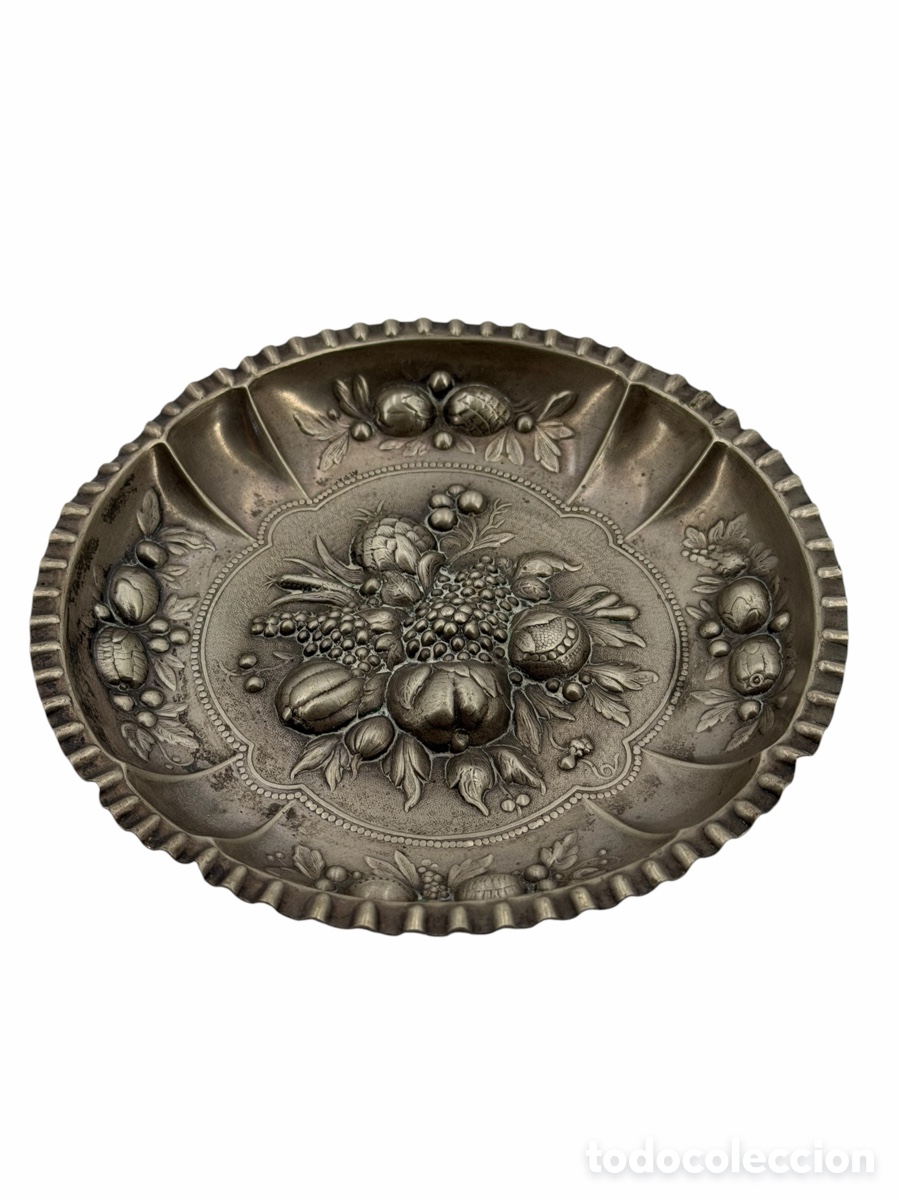 Antiquit&auml;ten: Antiguo Plato Relieve de Granadas Plateado