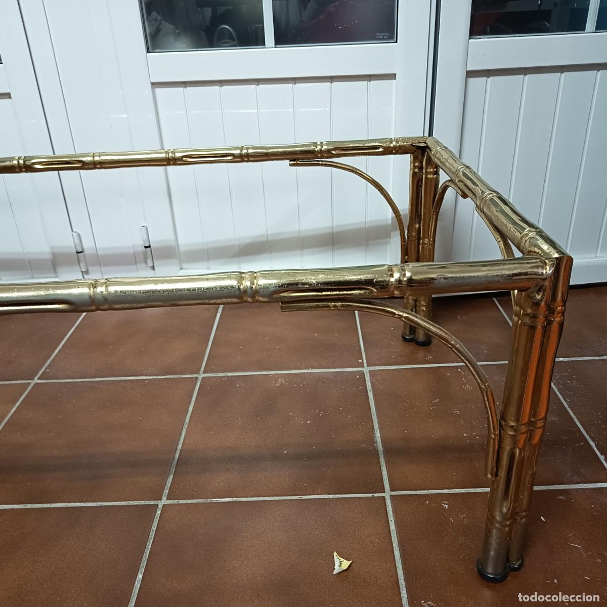 Antig&uuml;edades: Mesa de centro dorada imitaci&oacute;n bamb&uacute; - Foto 4