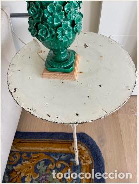 Antig&uuml;edades: MESA AUXILIAR VELADOR - Foto 2