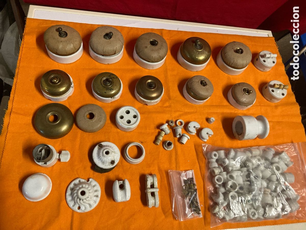 Antig&uuml;edades: LOTE DE INTERRUPTORES ANTIGUOS DE CERAMICA
