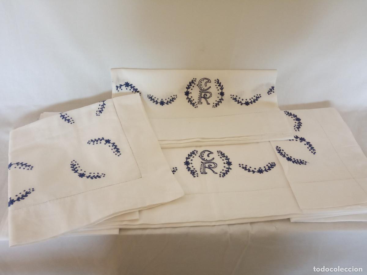 Antig&uuml;edades: Antiguo juego de s&aacute;bana, funda de almohada y funda de coj&iacute;n con monograma CR