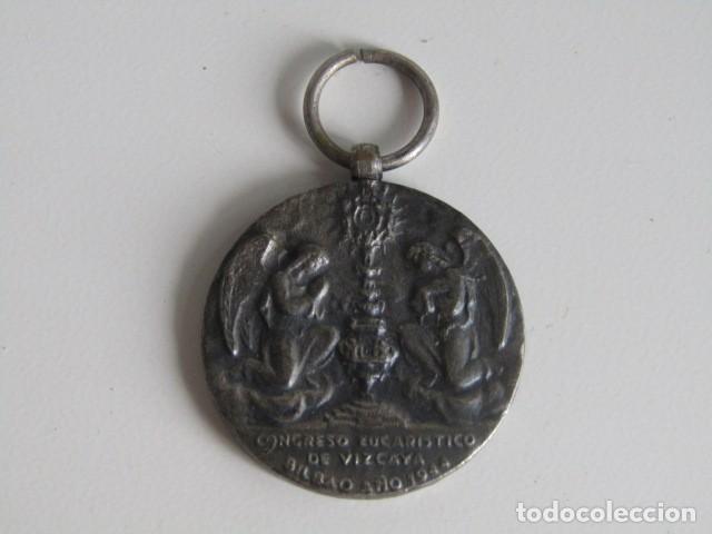 Antig&uuml;edades: DIFICIL MEDALLA CONGRESO EUCAR&Iacute;STICO DE VIZCAYA BILBAO 1944 PLATEADA
