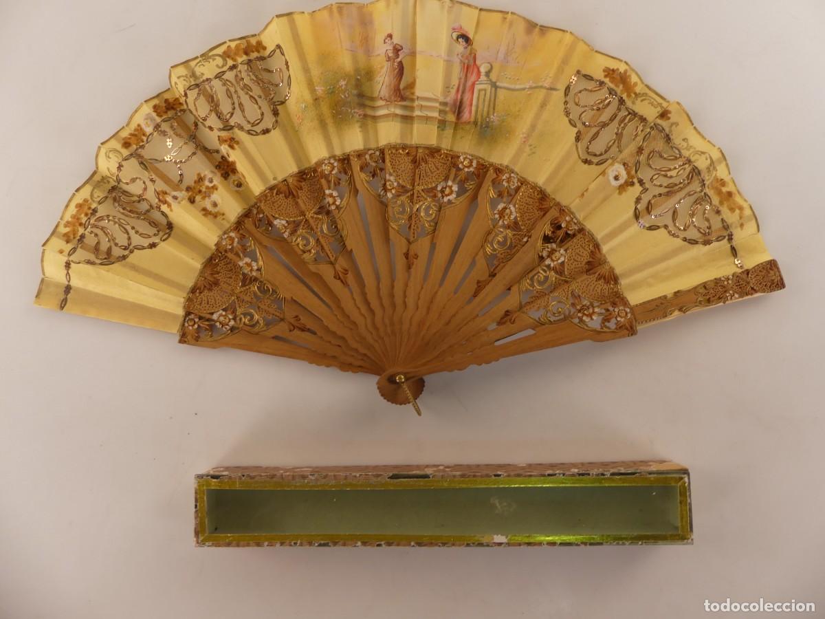 Oggetti Antichi: BONITO ABANICO VARILLAS DE MADERA OBJETO DE COLECCION