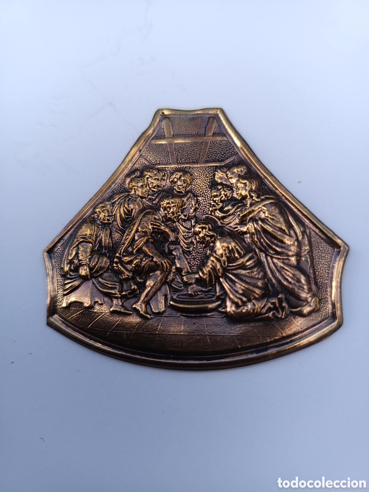Antiques: Jes&uacute;s lavando los pies a los ap&oacute;stoles, placa de lat&oacute;n