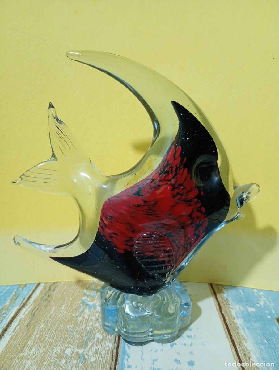 Antiquit&auml;ten: FIGURA DE PEZ DE CRISTAL, NEGRO Y ROJO