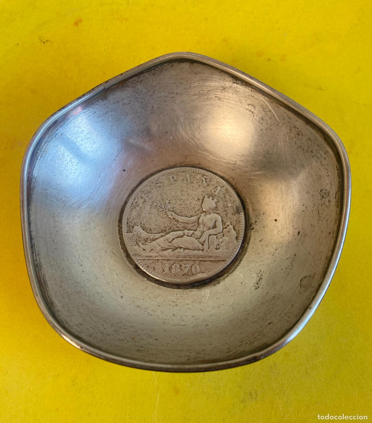 Antiquit&eacute;s: CENICERO CON MONEDA DE 5 PESETAS DE 1870, TODO EN PLATA.
