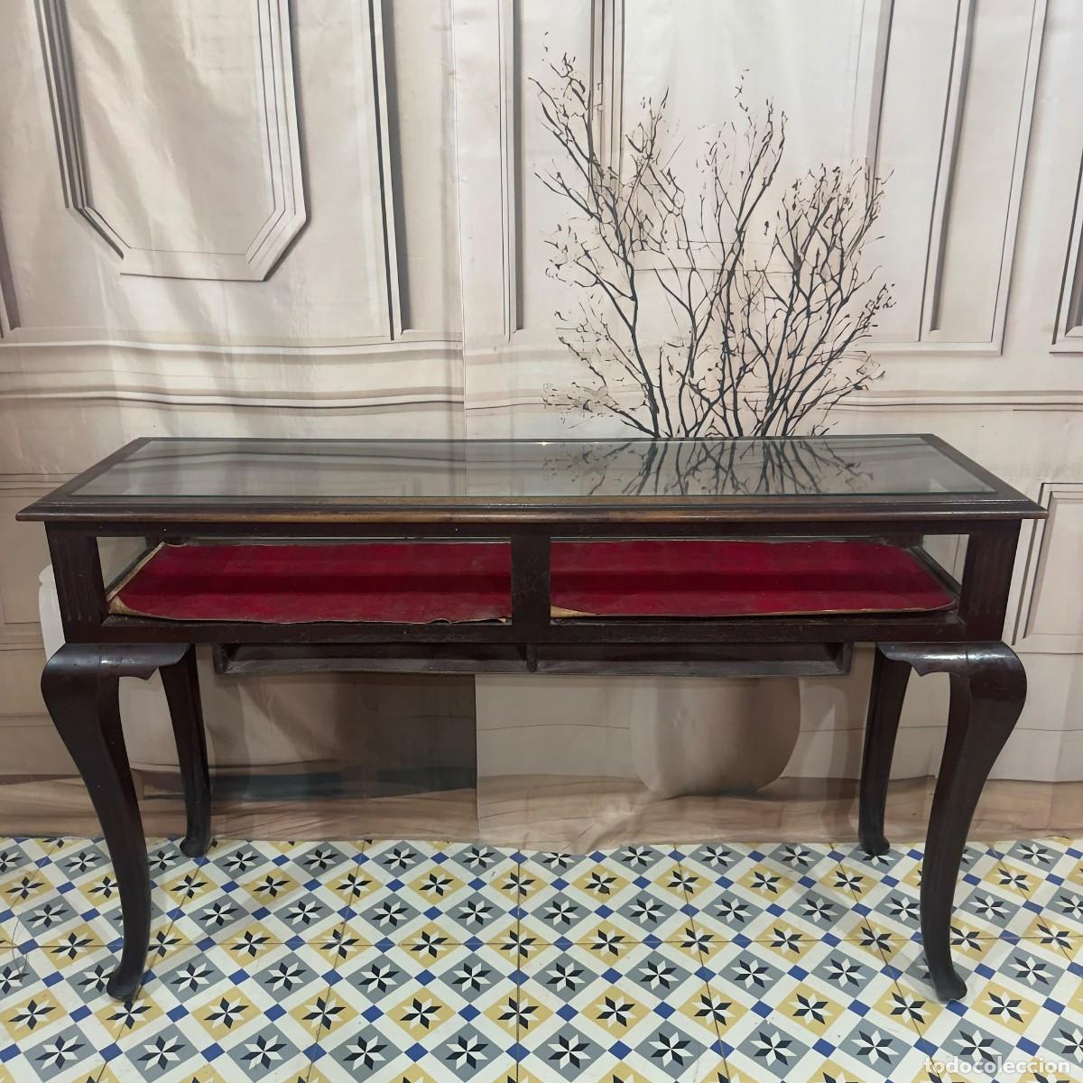 Antig&uuml;edades: Mesa con cristal expositor - Foto 6