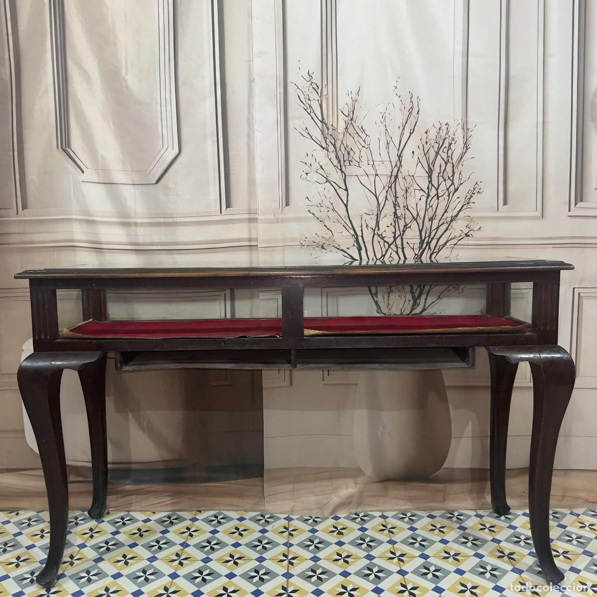 Antig&uuml;edades: Mesa con cristal expositor - Foto 7