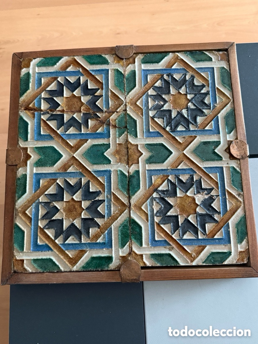 Antiguidades: AZULEJOS MUDEJAR. S. XVI-XVII. Posiblemente ARAG&Oacute;N. ENMARCADOS